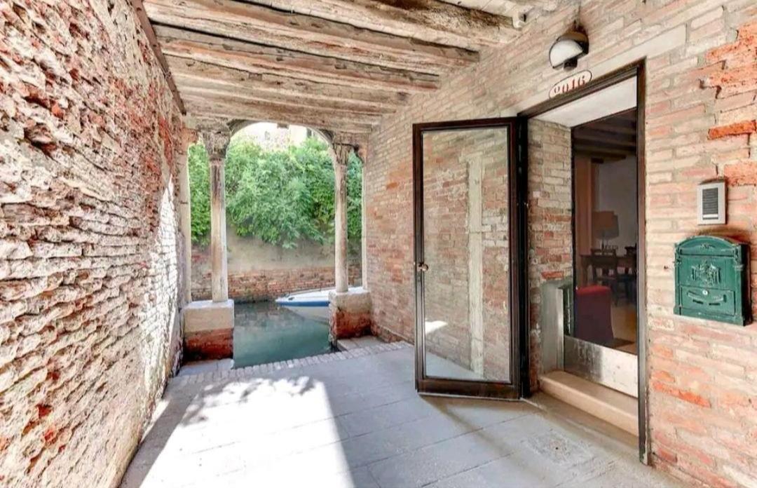 Pergola Apartment - Beautiful And Cozy Space On The Water Veneza Exterior foto